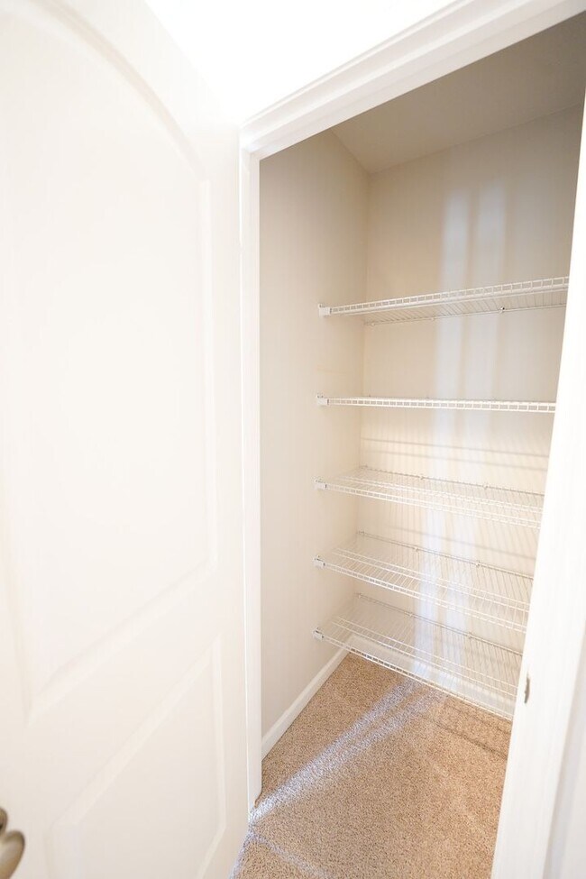 Building Photo - Coming Available!