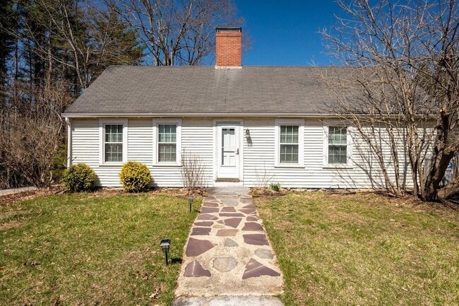 Building Photo - 5 McDaniel Rd