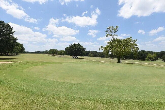 Building Photo - 1201 Grove Blvd