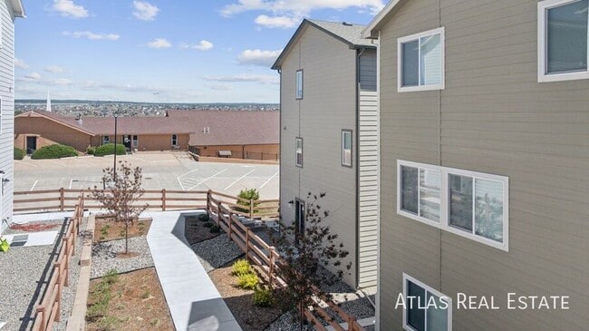 Building Photo - 7446 Marbled Wood Pt