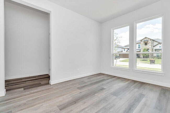 Building Photo - 21118 Chelton Bch Dr