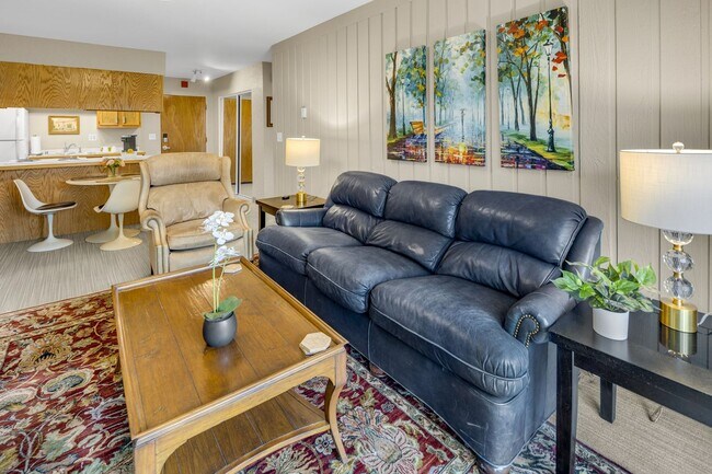 Building Photo - Downtown Anchorage One Bedroom One Bath (203)