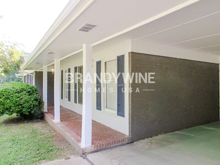 Building Photo - 4060 W Stubbs Rd