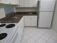 Building Photo - 8005 SW 107th Ave