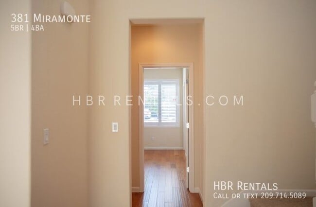 Building Photo - 381 Miramonte-
