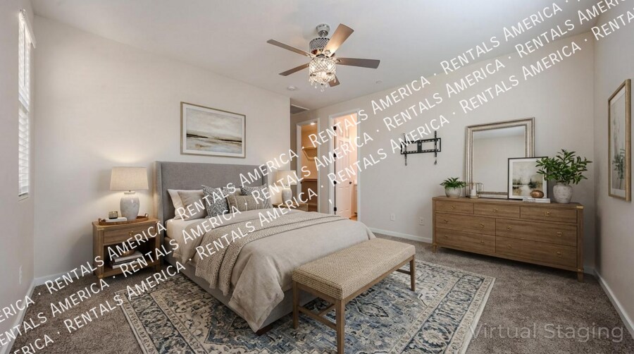 Building Photo - 2858 N Evergreen St