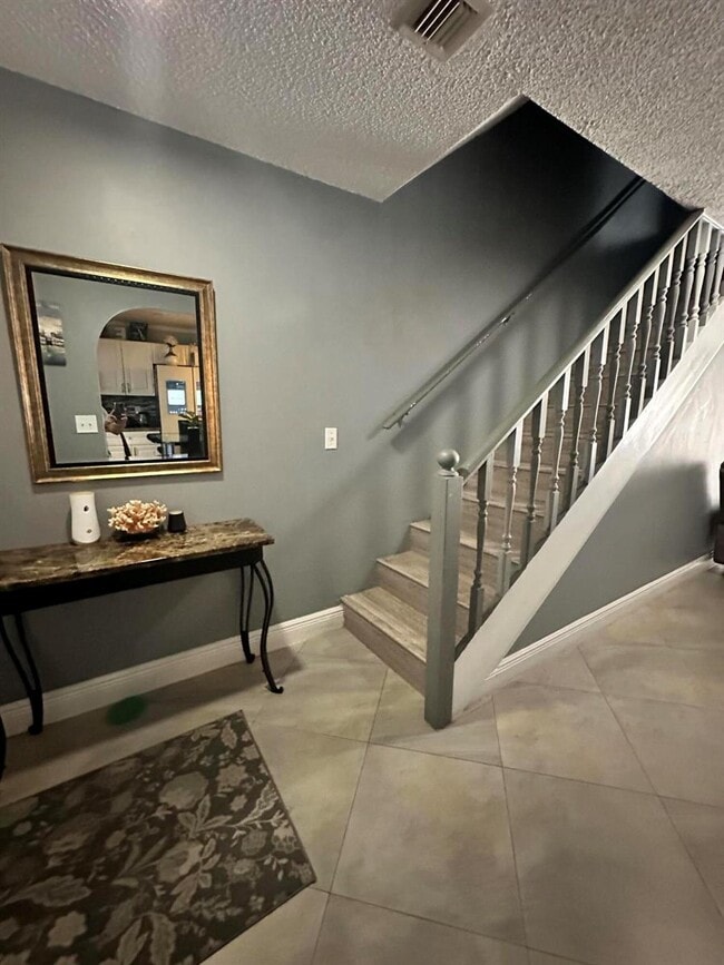 Building Photo - 12737 Westhampton Cir
