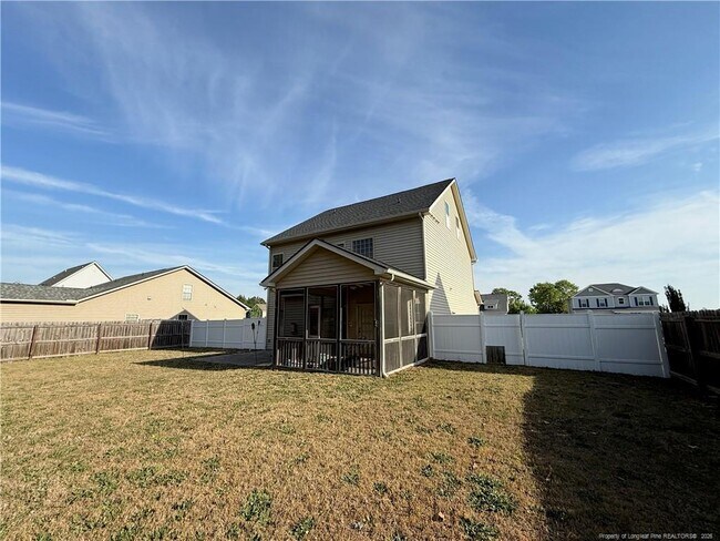 Building Photo - 418 Century Dr