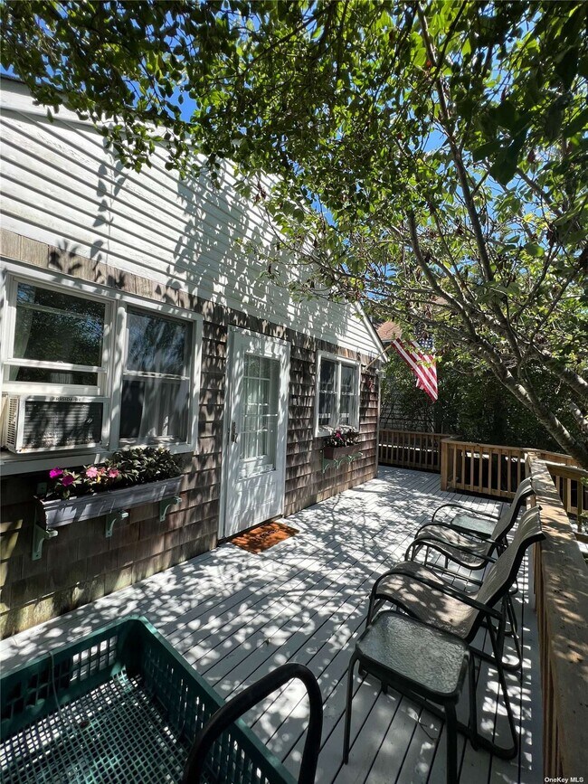 Primary Photo - 77 5th Ave