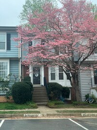 Building Photo - 107 Bentley Ct