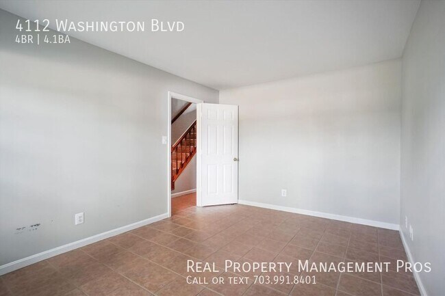 Building Photo - 4112 Washington Blvd