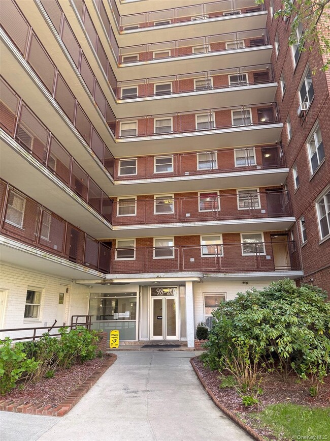 Building Photo - 98-20 62nd Dr