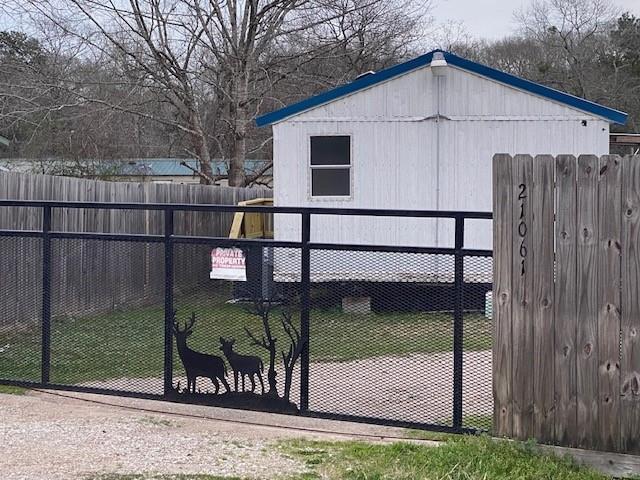 Building Photo - 21061 Pinetex St