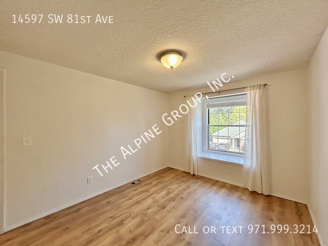 Building Photo - 14597 SW 81st Ave