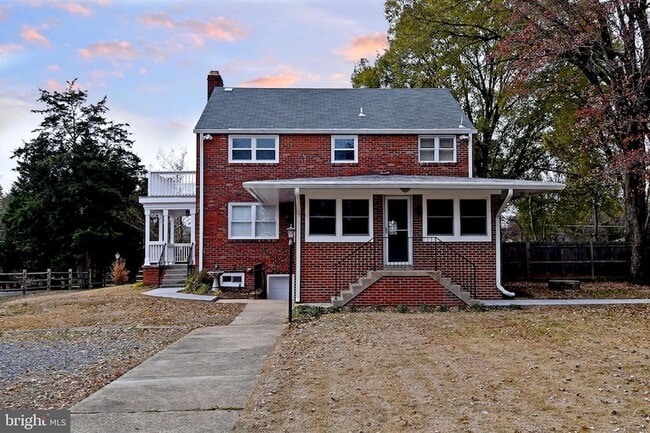 Building Photo - 7125 Harrison Ln