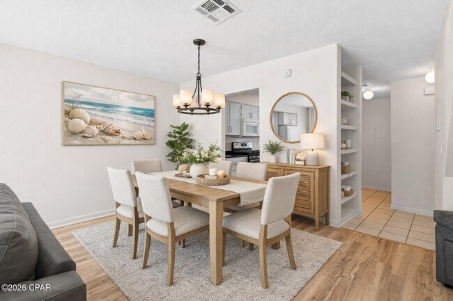 Building Photo - 17751 Panama City Beach Pkwy