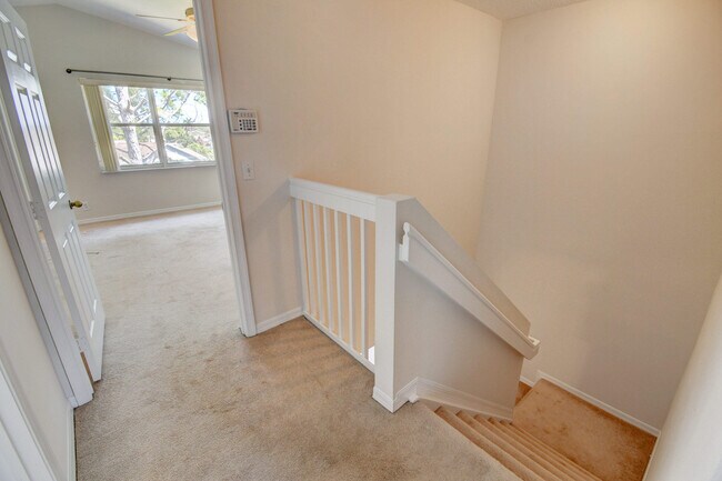 Building Photo - 6414 Park Lake Cir