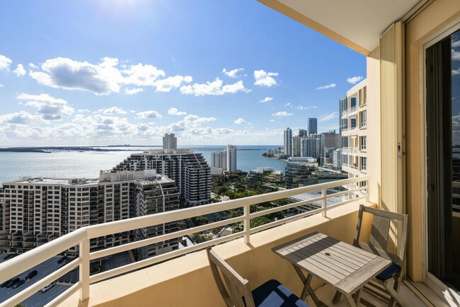 Building Photo - 888 Brickell Key Dr