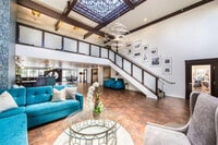 Building Photo - 514 Via De La Valle