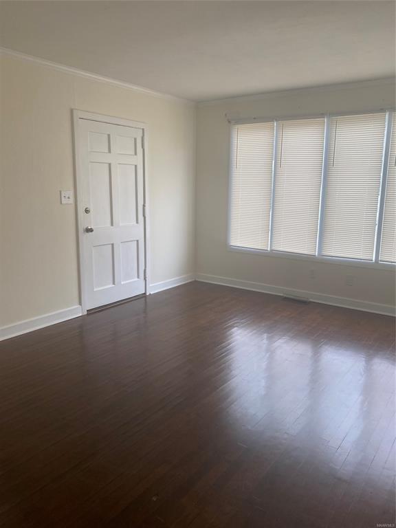 Building Photo - 2052 Midway St