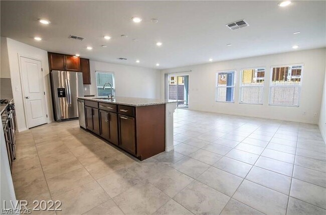 Building Photo - 8171 Calpena Ave