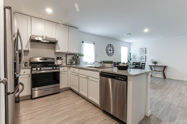 Building Photo - 5935 Texas Spur