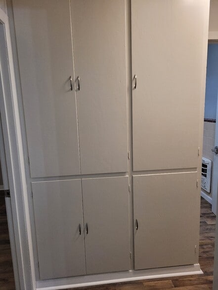 Lots of cabinet space for pantry/linen closet - 3717 Springdale rd