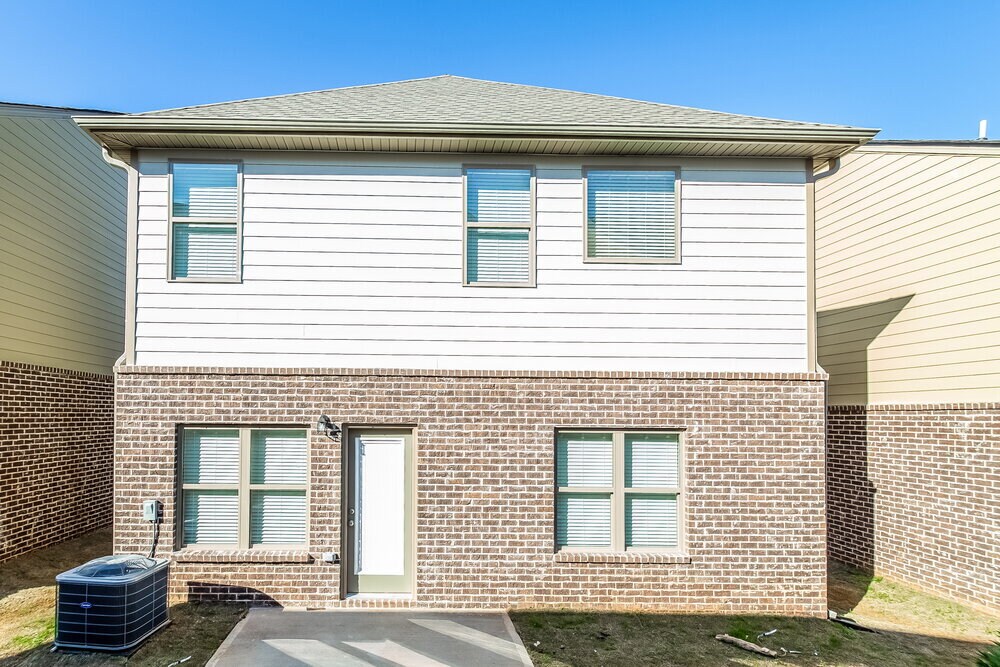 Building Photo - 1213 Faye Ct