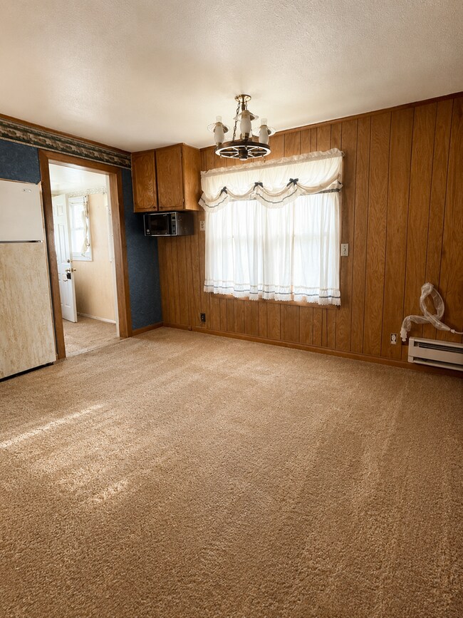 Building Photo - Charming 3 Bedroom Home in the Heart of Oilton