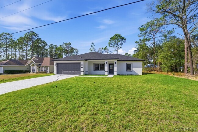 Building Photo - 2275 W Linden Dr