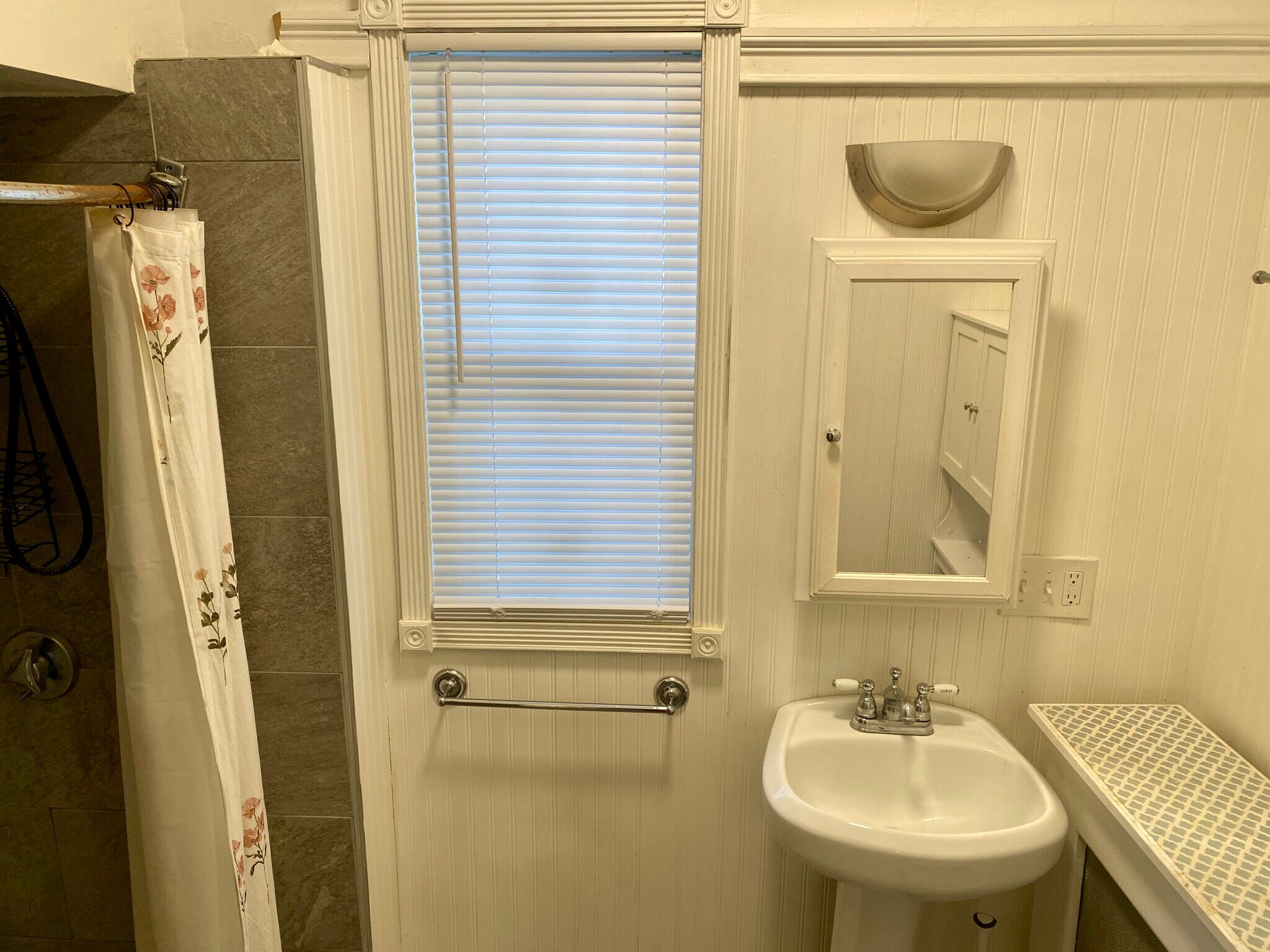 Building Photo - 15 Jaques St