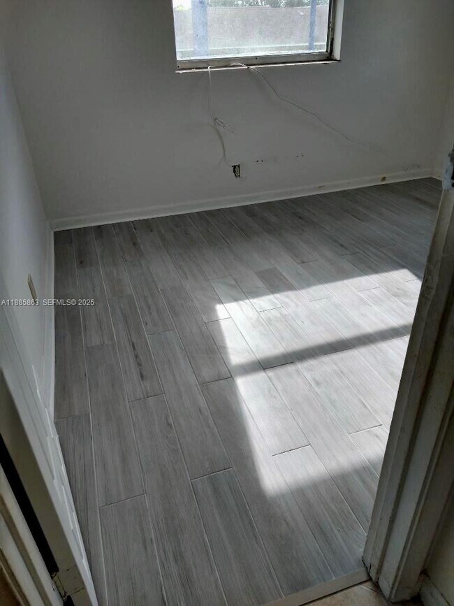 Building Photo - 5333 NW 18th St