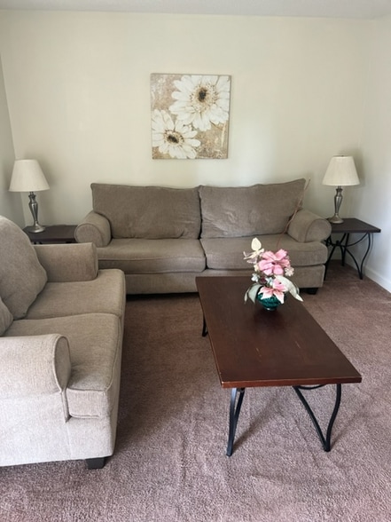 Building Photo - 369 Crabapple Cir