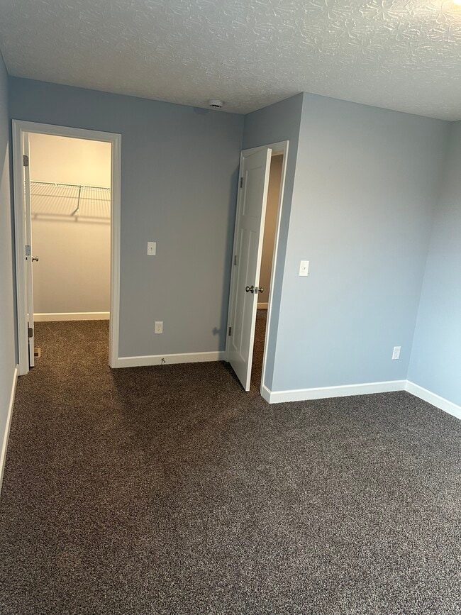 Building Photo - 4061 Main St