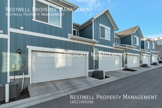 Building Photo - North Salt Lake Brand New Townhome! 3 Bedr...