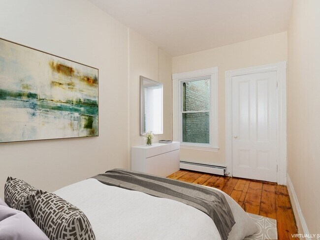 Primary Photo - 319 Dorchester St
