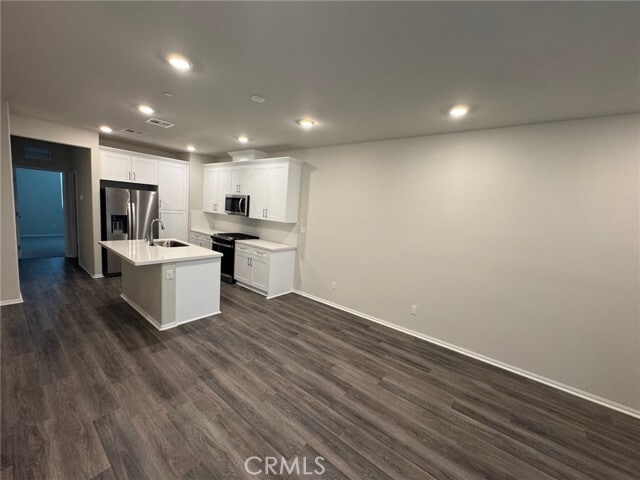 Building Photo - 1440 Stratus Dr