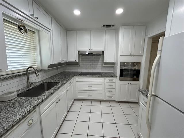 Building Photo - 1709 Vicksburg Dr