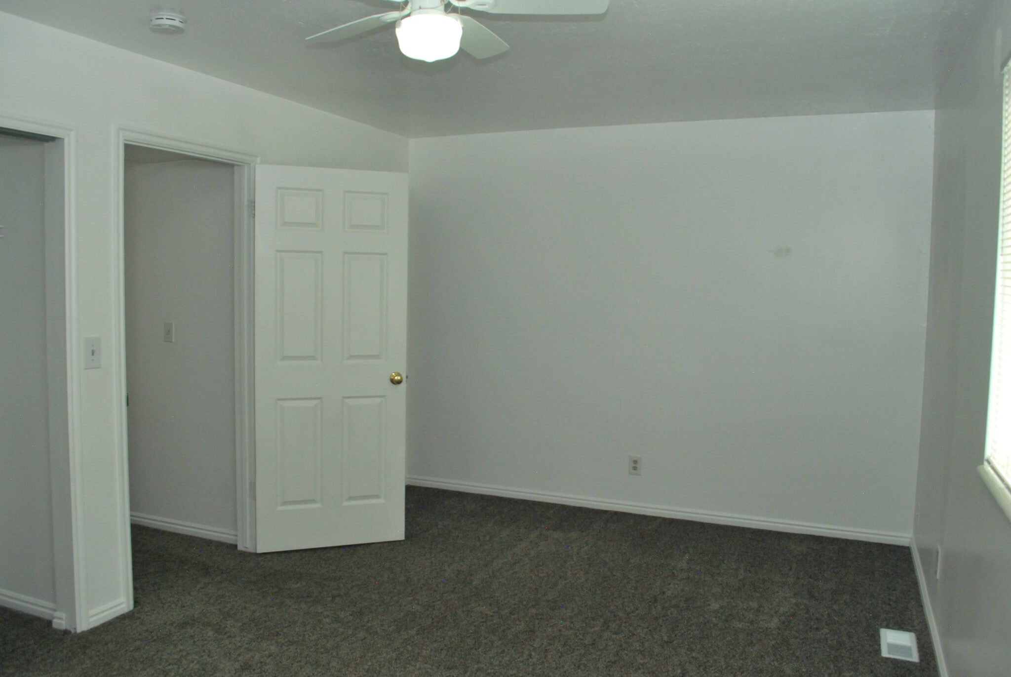 Building Photo - 2954 S 625 W
