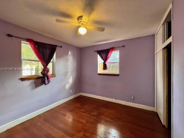 Building Photo - 2201 N 56th Terrace