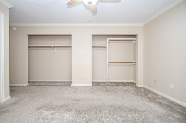 Building Photo - 8562 Laurel Trails Dr