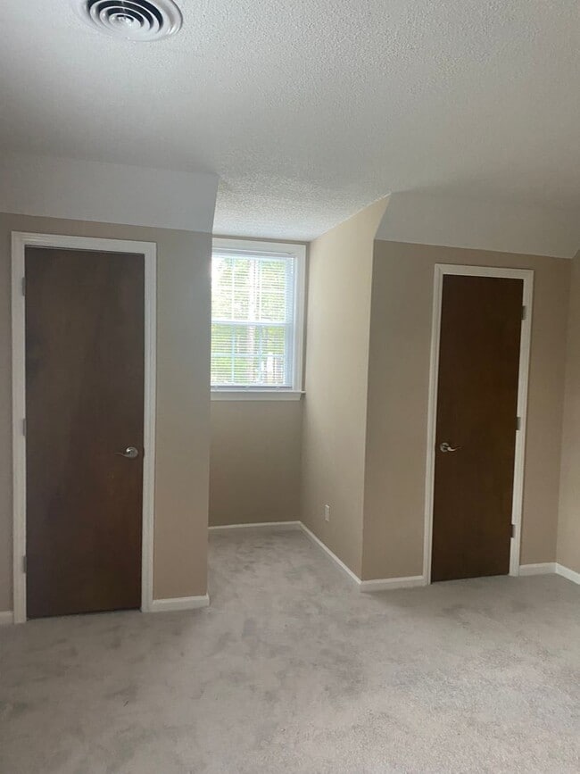 Building Photo - Charming 3 bed 2 bath Cape Cod for rent