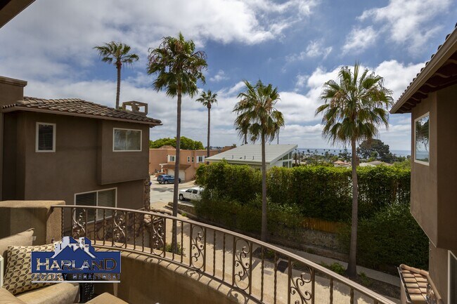 Building Photo - 760 Bonair Pl