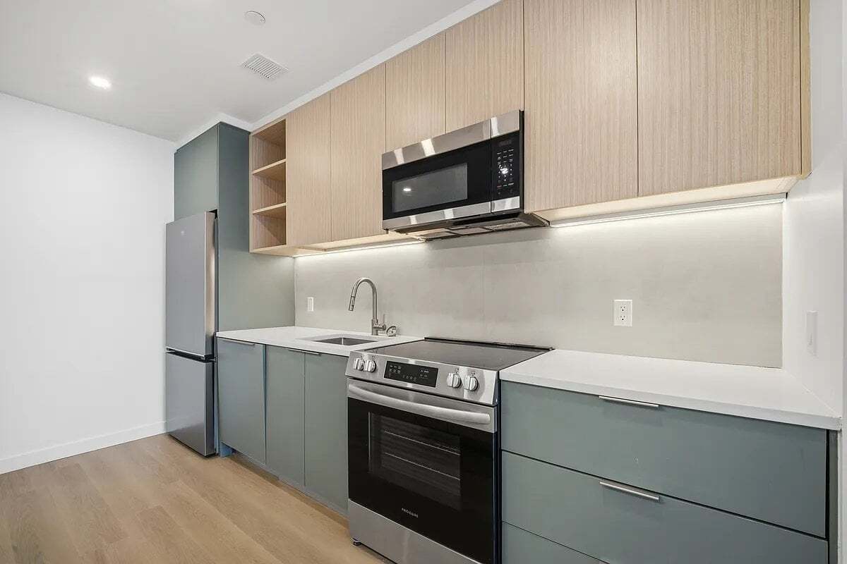 Building Photo - 2363 Bedford Ave