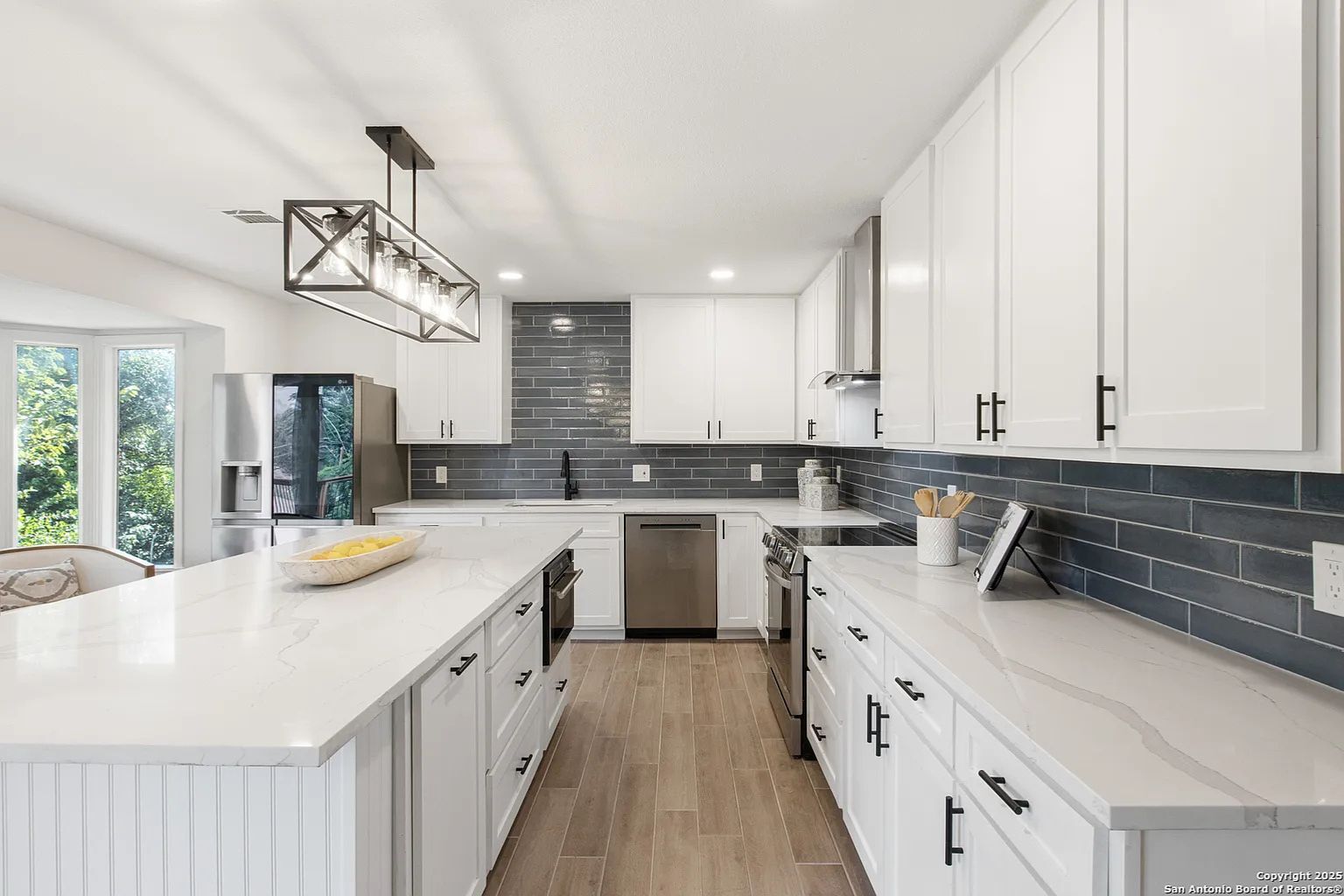 Building Photo - 123 E Brandon