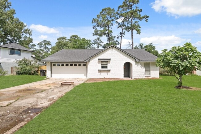 Building Photo - 24607 Green Moss Dr