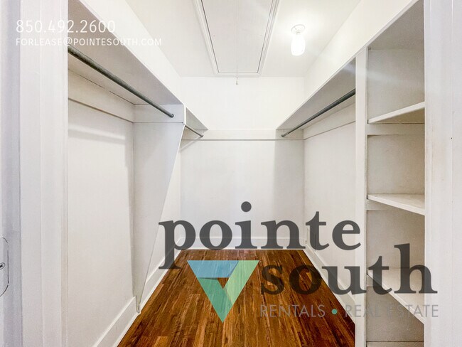 Building Photo - 3300 S Sugartree St