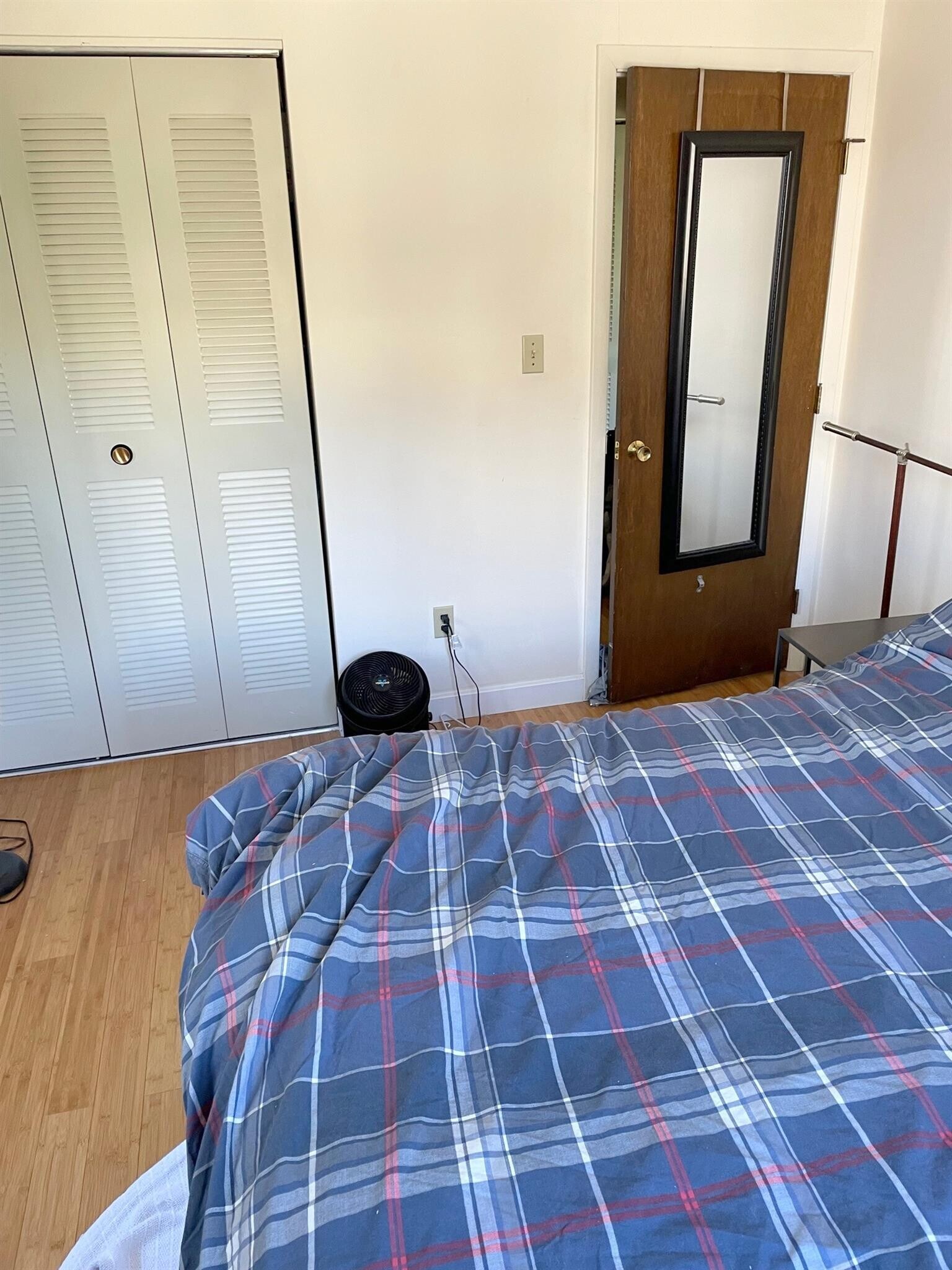 Building Photo - 11 Cameron Ave