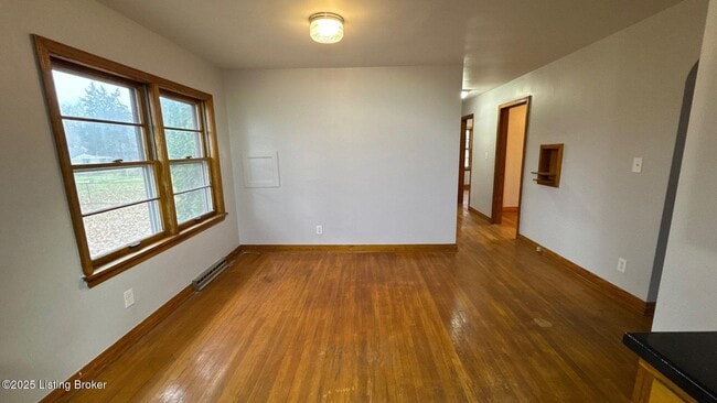 Building Photo - 5908 Ashby Ln