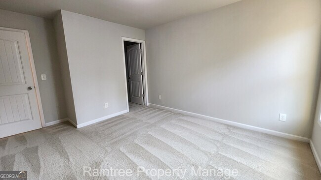 Building Photo - 11250 Shelton Pl